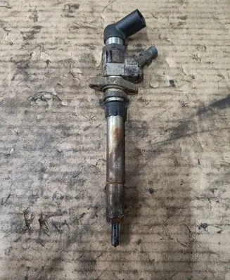 Volvo V50 Fuel injector 9657144580 HK0553000