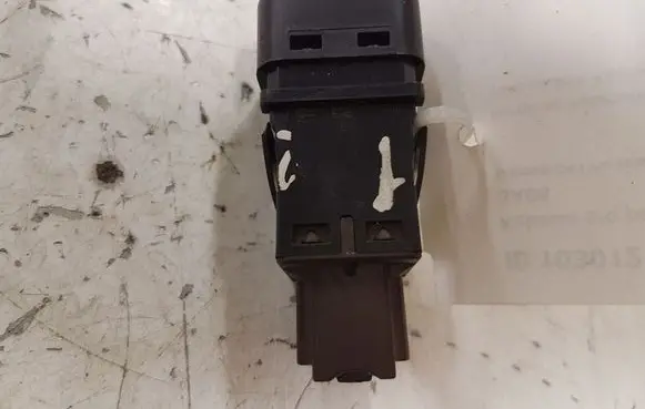 Citroen C4 I Picasso Passenger airbag on/off switch