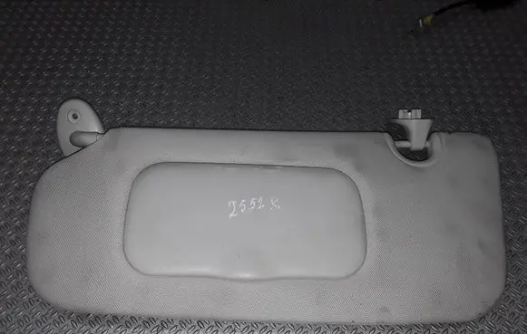 Dodge Caliber Sun visor