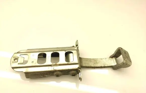 Mercedes-Benz Sprinter W906 Front door check strap stopper A9067200316