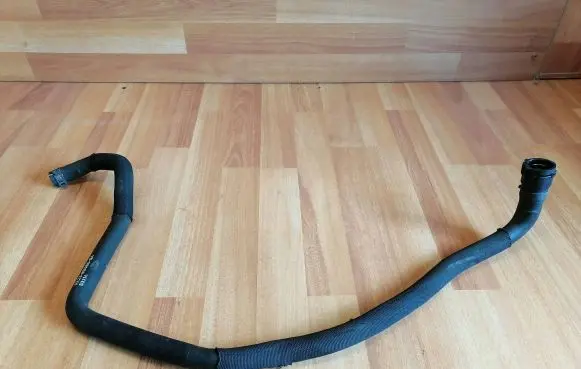 Jaguar XF X250 Engine coolant pipe/hose 9X238D050GA C2Z15596