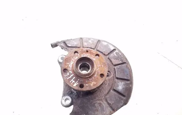 Volkswagen PASSAT B6 Front wheel hub spindle knuckle 3C0407257G