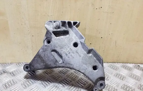 Audi A3 S3 8P Engine mounting bracket 03L199207
