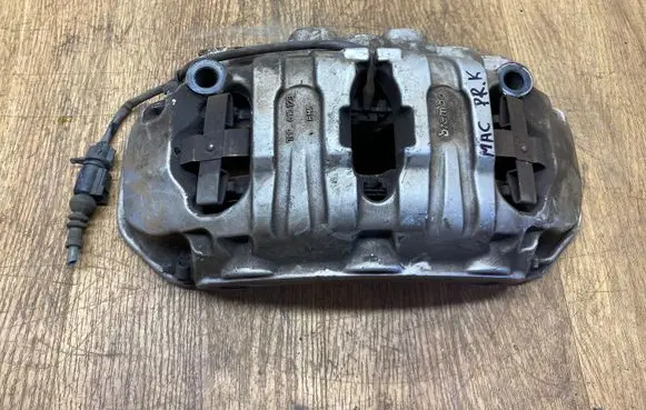 Porsche Macan (95B) Front brake caliper 95B615105J CF007