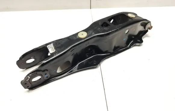 BMW X5 G05 Rear upper control arm/wishbone 6878031
