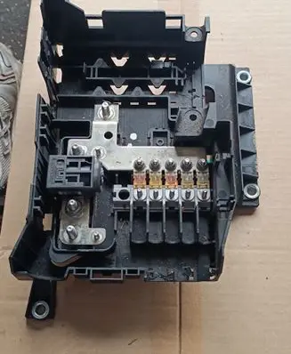 Fuse box set