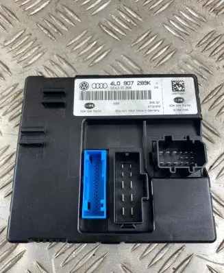 Audi Q7 4L LED ballast control module 4L0907289K