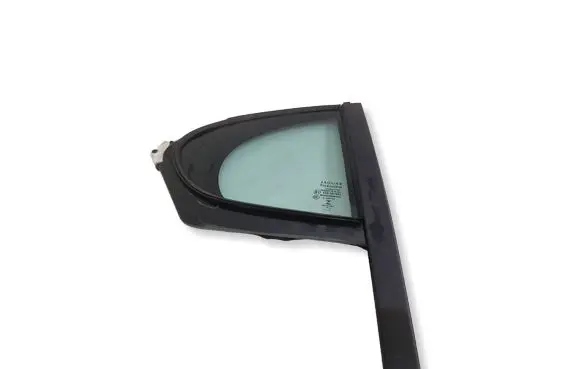 Jaguar XF X250 Rear vent window glass 43R001582 E000199 DOT682AS2M3240