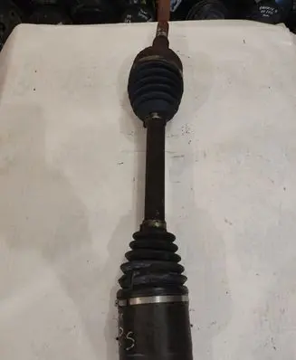 Jeep Grand Cherokee (WK) Front driveshaft