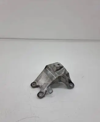Porsche Macan (95B) Engine mounting bracket 95b199308c