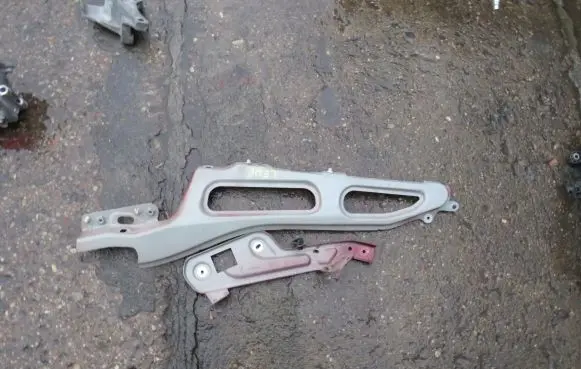 Renault Scenic IV - Grand scenic IV Fender mounting bracket 620423958R