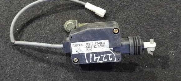 Mazda 626 Central locking motor ga8a62350a