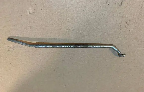 Jaguar XJ X40 Front door lock (next to the handle) 