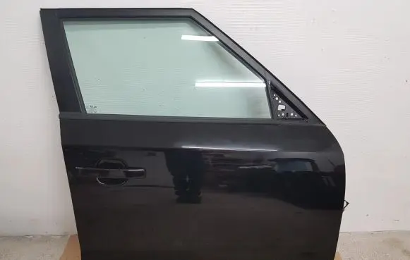 KIA Soul Front door