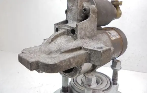Mazda 626 Starter motor M000T90981