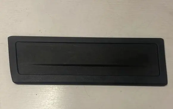 Volkswagen PASSAT B6 Other trunk/boot trim element 3C9867464