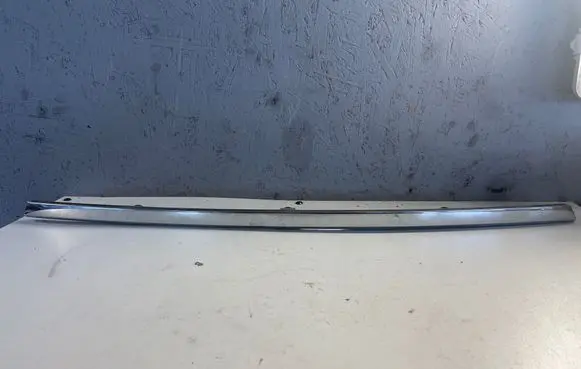 Nissan X-Trail T32 Tailgate trim 908104CM0A