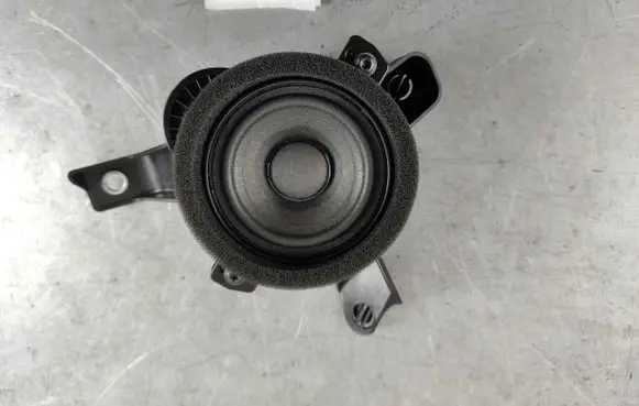 Volvo XC40 Parcel shelf speaker 31456872