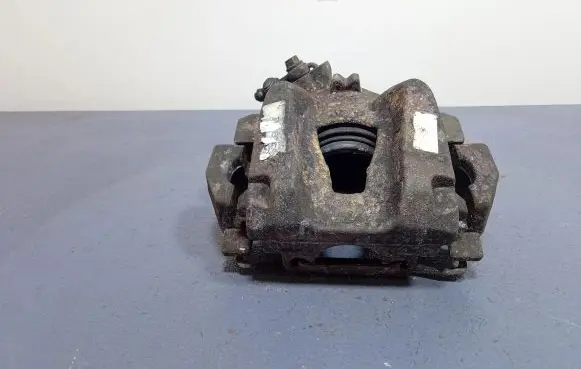 Peugeot Rifter Front brake caliper