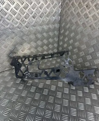 Volkswagen PASSAT CC Front bumper mounting bracket 3C8807177