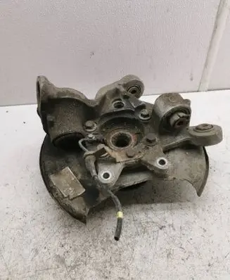 Volvo V70 Rear wheel hub spindle/knuckle 9200624