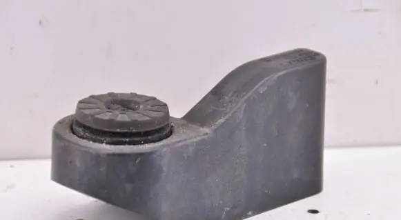 Opel Astra K Radiator support slam panel bracket 13466590