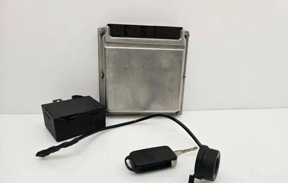 Mercedes-Benz E W210 Engine control unit/module A0285454932 0281010192 28RTE646