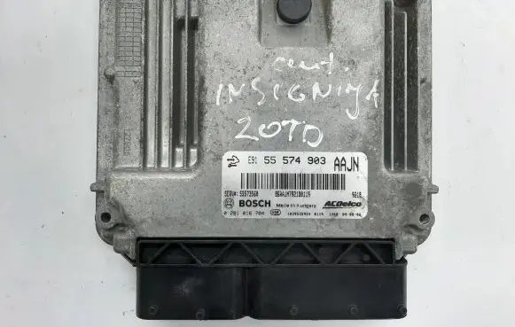 Opel Insignia A Engine control unit/module 55574903AAJN 0281016704