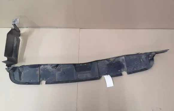 Citroen C5 Rear bumper underbody cover/under tray 9654772380