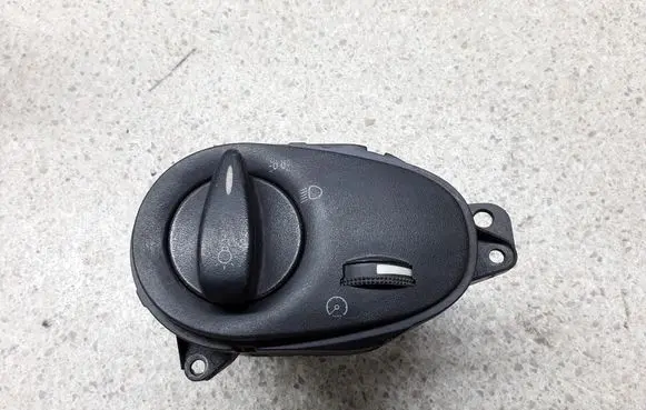 Ford Focus Light module LCM 98AG13A024EF
