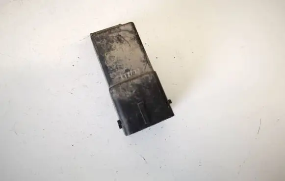 Peugeot 508 Glow plug pre-heat relay 9640469680 51252002