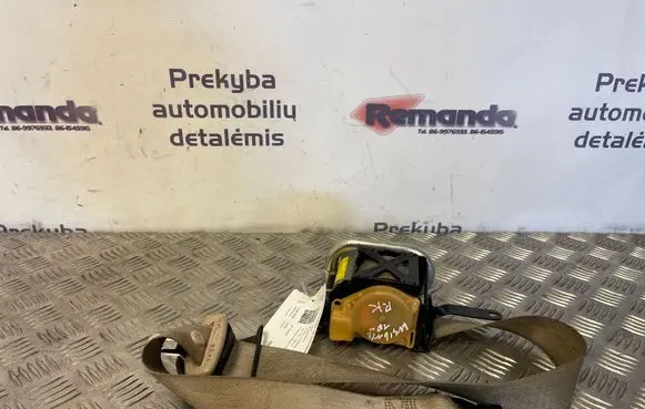 Opel Insignia A Front seatbelt 3063932