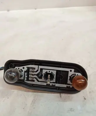 BMW 5 E39 Tail light bulb cover holder 299373 399373
