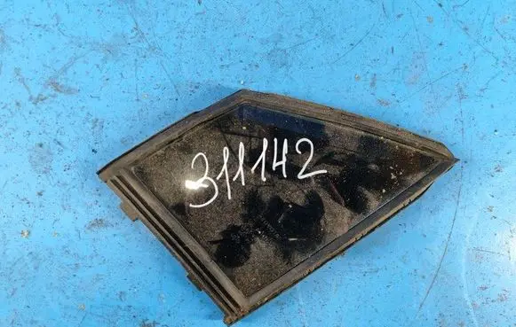 Toyota Prius xw60 Front windscreen/windshield window 6812647010