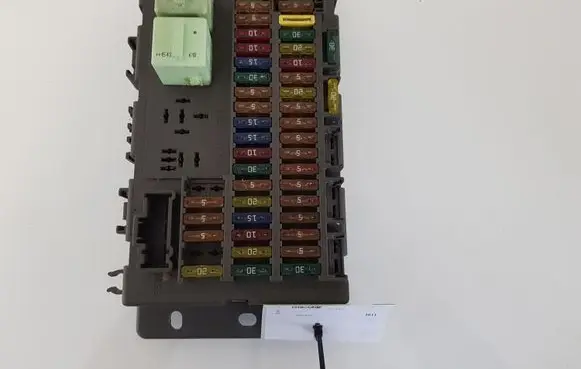 Mini One - Cooper Cabrio R52 Fuse module 6906600 518030507