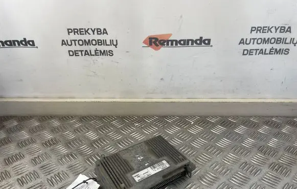 Renault Espace III Engine control unit/module S113717119