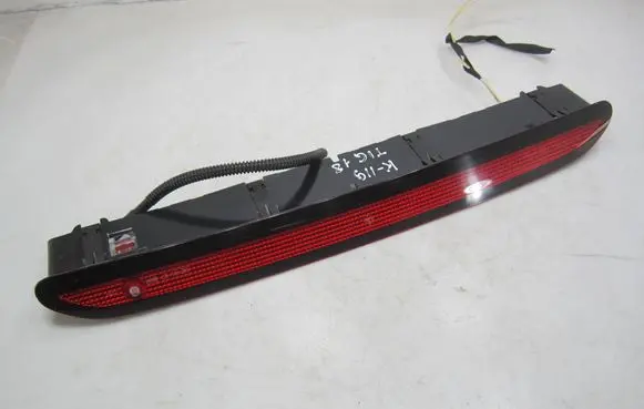 Volkswagen Tiguan Third/center stoplight 5G0945087B