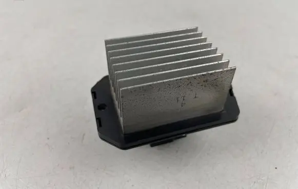 Subaru Outback (BS) Heater blower motor/fan resistor 0778001070