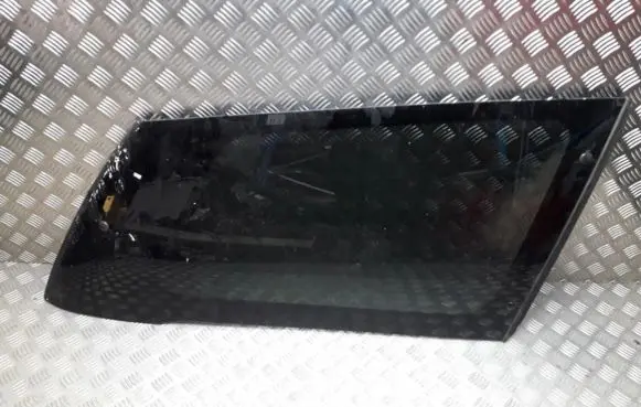 Subaru Legacy Rear side window