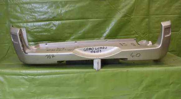 Suzuki Grand Vitara II Front bumper 000126