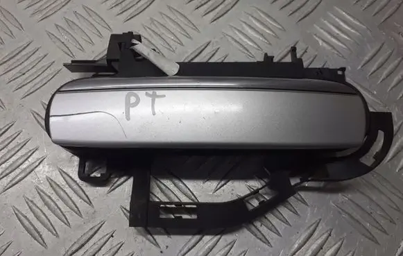 Audi A6 S6 C6 4F Rear door exterior handle 4F0837886