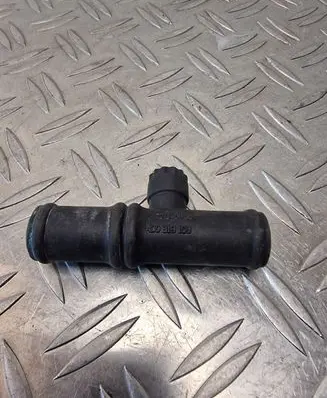 Audi A8 S8 D2 4D Engine coolant pipe/hose 4D0819159