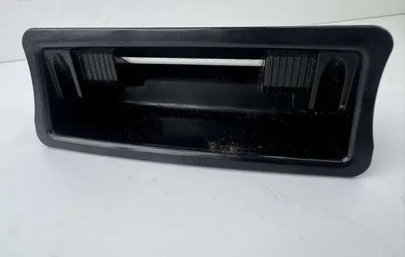 Audi A3 S3 A3 Sportback 8P Car ashtray 8P0857575