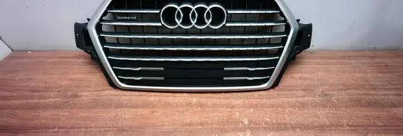 Audi Q7 4M Front bumper upper radiator grill 4M0853651F 4M0853651G 4M0853651FUQ