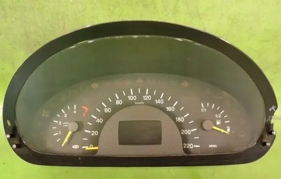 Mercedes-Benz Vito Viano W638 Speedometer (instrument cluster) A6394460321