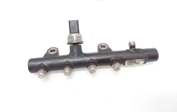 Renault Megane III Fuel main line pipe 175210651R H8201225030 153081685
