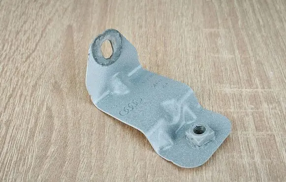 Audi A5 Fender mounting bracket 8W0821471