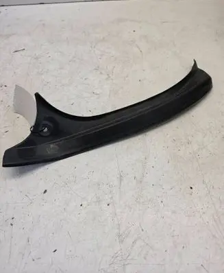 BMW 7 E65 E66 Rear/tail light trim molding 51717033259