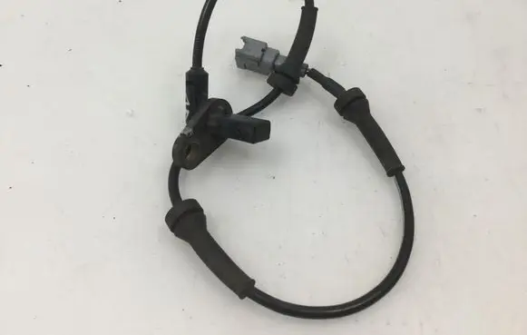 Nissan X-Trail T30 ABS rear brake sensor 47900EQ010