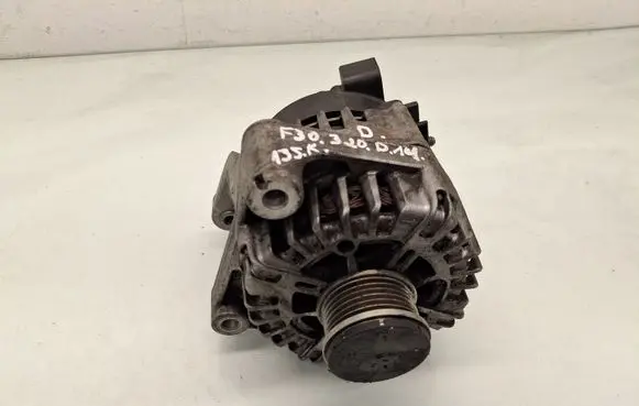 BMW 3 F30 F35 F31 Generator/alternator 8578608